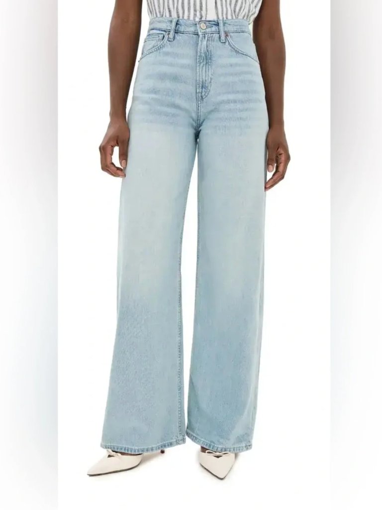 Reformation, Cary Lived-In Wide Leg, Lightwash Jeans, Size 24